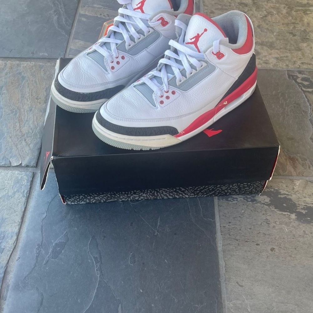 Air jordan 3 'fire red' retro